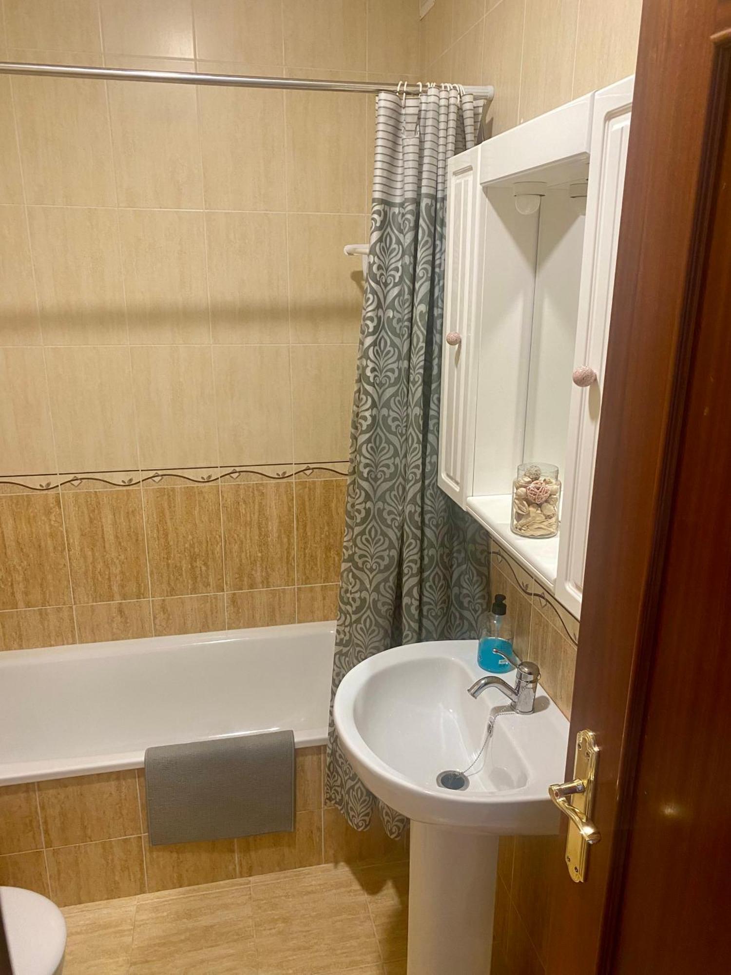 Precioso Apartamento En Complejo Residencial. 阿尔考茨因 外观 照片